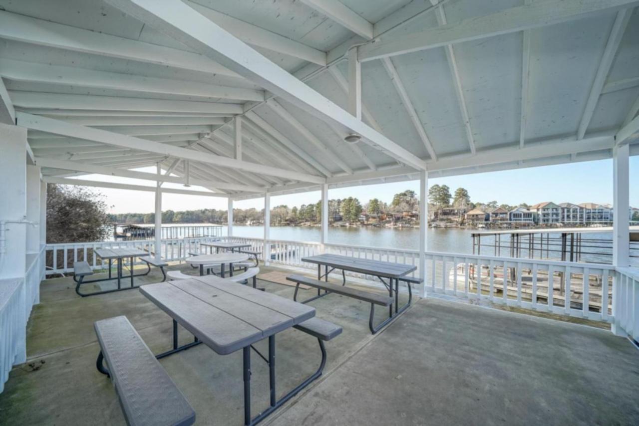 The Hamilton - Lakefront & Studio Suites, Hot Springs Exterior photo
