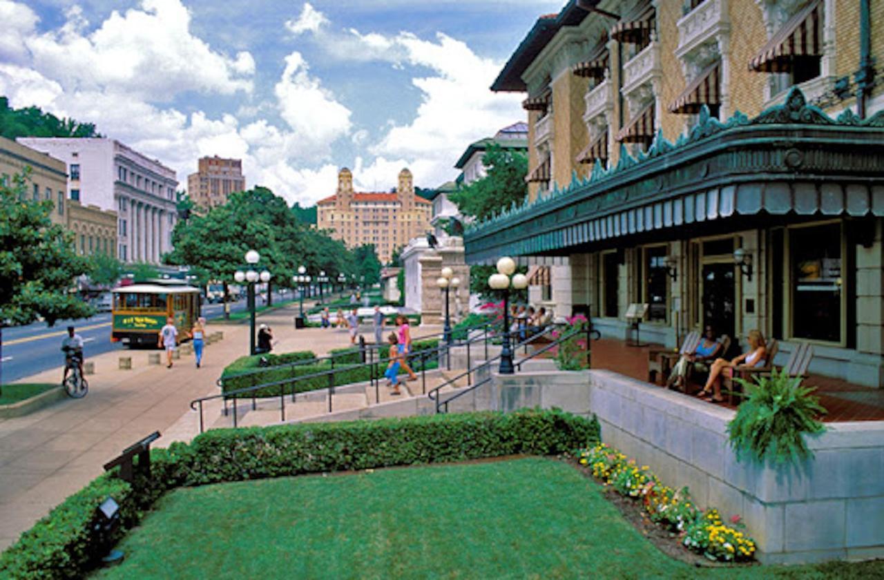 The Hamilton - Lakefront & Studio Suites, Hot Springs Exterior photo